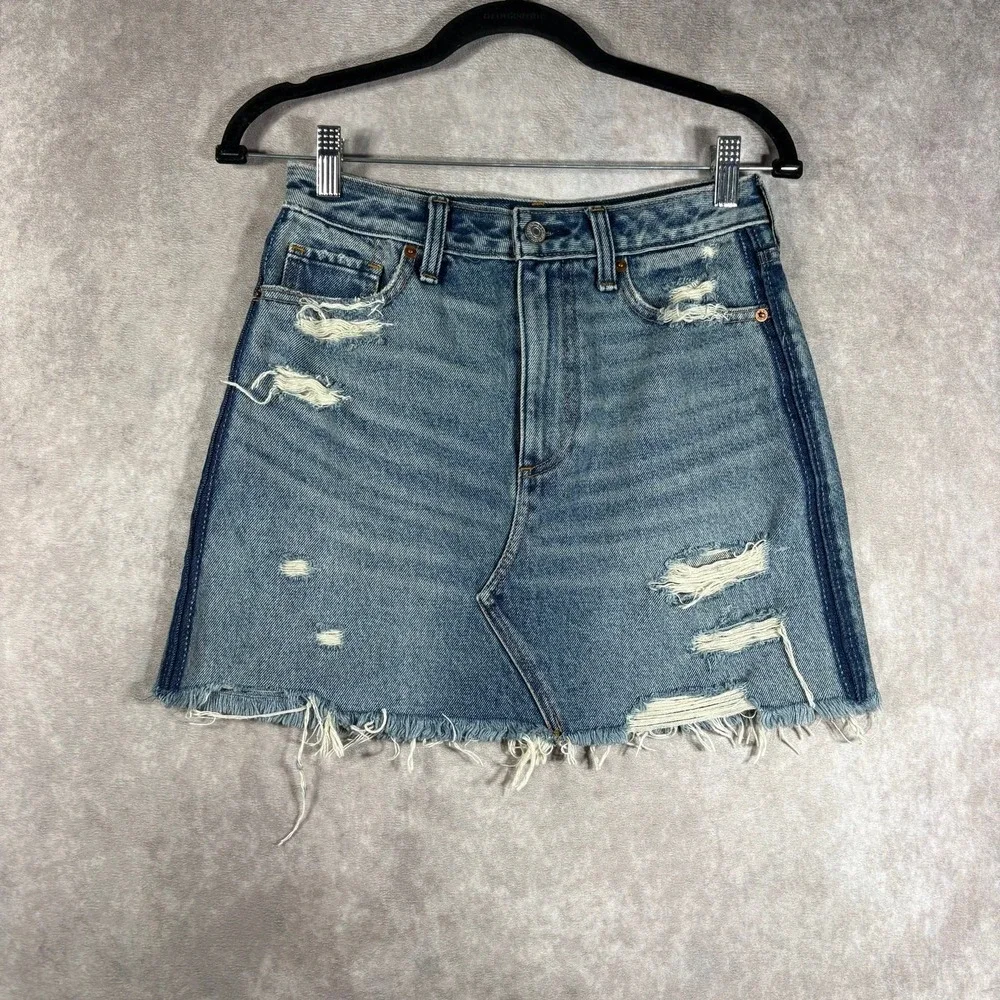 Abercrombie & Fitch Zoe Vintage Mini Skirt Womens 26/2‎ Blue Denim Distressed